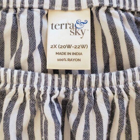 Terra & Sky Blue and White Striped Blouse - Picture 5 of 6